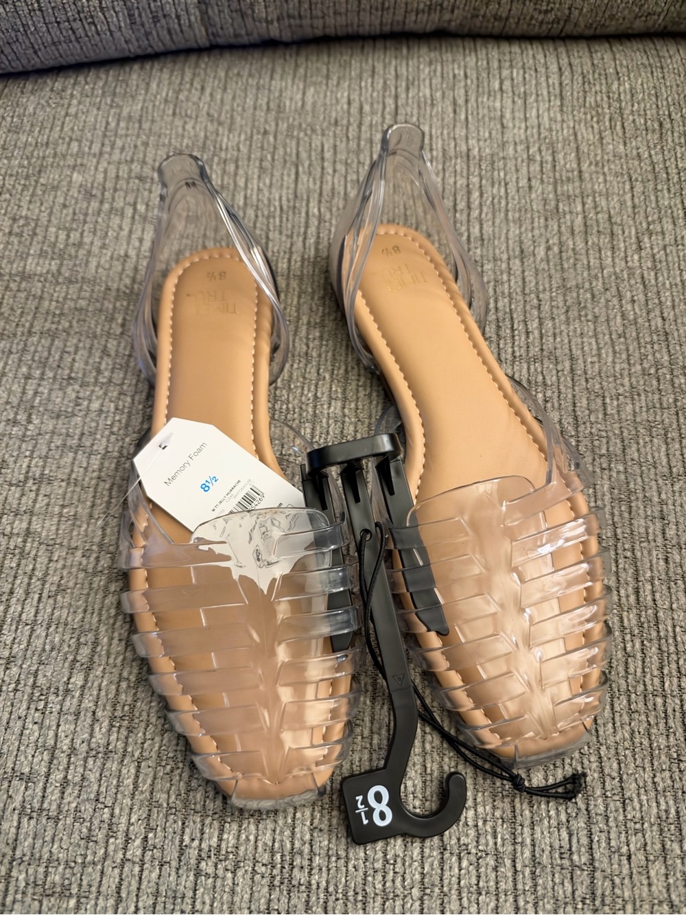 Clear Jelly Flat - Women's